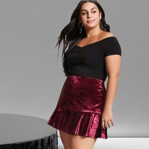 Forever 21 Women's Burgundy Velvet Flounce Mini Skirt